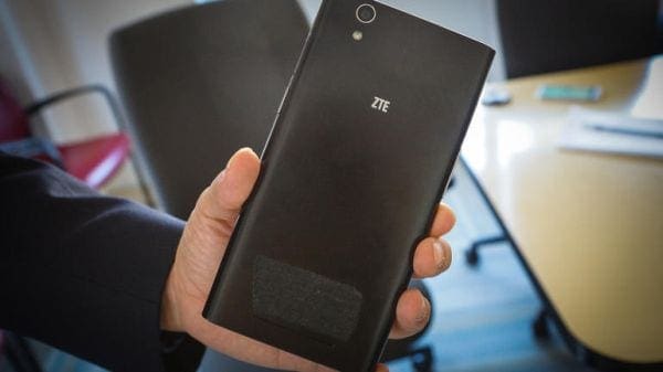 zte-zmax-2