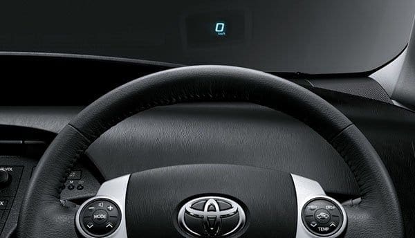 toyota-prius-head-up-display