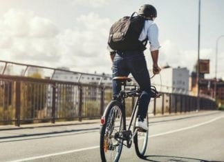 Придобивки од возење велосипед со вашето семејство