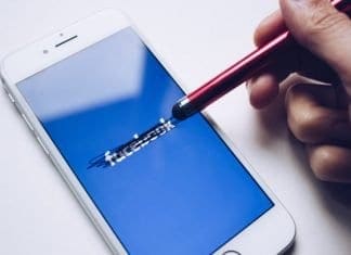 Предоцна е за да им се верува на Фејсбук