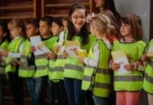 “Безбедни училишта – безбедни првачиња“ – едукативна активност на Триглав Осигурување и РСБСП