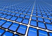 Facebook ги користи сите можни информации до кои може да дојде за прикажување на реклами