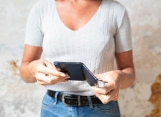 Huawei Mate X – револуционерeн 5G паметен телефон на преклоп на Huawei