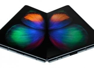 Samsung ќе ги нуди своите свитливи екрани на конкуренцијата