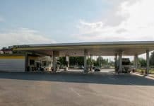 Макпетрол самоиницијативно ги намали цените