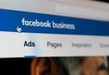 Facebook со нови правила: Потребна е авторизација и регистрација за реклами на политички кампањи