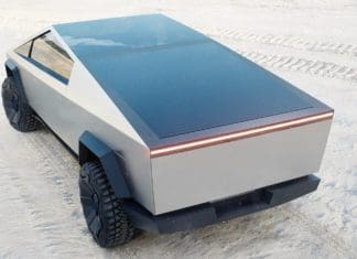 Соларно полнење како дополнителна опрема на футуристичкиот Cybertruck