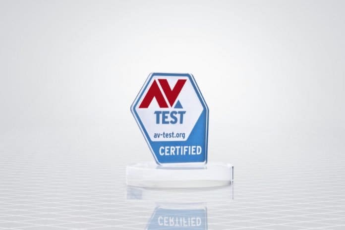 av-test_certified_white_4256x2832