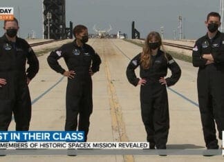 Официјално претставен првиот целосно цивилен екипаж кој ќе лета во вселената преку SpaceX