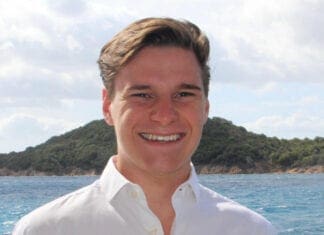 Победникот на наддавањето за третото место на Blue Origin го откажа учеството на летот