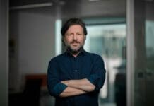 Ендава прославува 10.000 вработени ширум светот