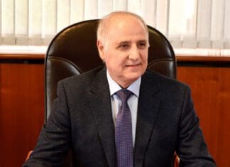 Андреја Јосифовски доби престижна награда за животно дело за развој на претприемништвото во средна и југоисточна Европа