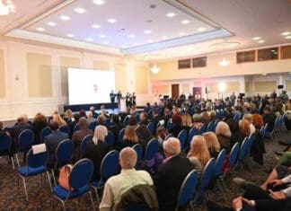 Благодарница за „Макпетрол“ за посебен придонес во развојот на клиниката „Св. Наум Охридски“