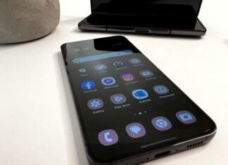 Galaxy S24 и S24+ можно е да дојдат со рамни страни како кај iPhone