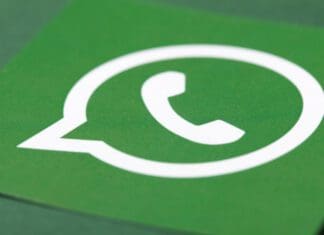 Android прикажува користење на микрофонот од страна на WhatsApp и кога апликацијата не се користи