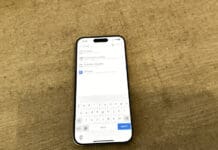 Функцијата за диктирање на iPhone привремено го прикажува зборот „Trump“ кога корисникот кажува „racist“