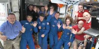 Астронаутите кои беа „оставени“ на Меѓународната Вселенска Станица од минатиот јуни, оваа недела конечно се враќаат назад