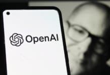Уредот на кој работат OpenAI и Џони Ајв не е каков што се претпоставуваше