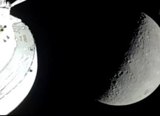Екипажот на Artemis II го заврши историското прелетување околу Месечината