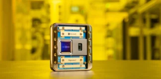 Microsoft го претстави квантниот чип Majorana 2 со подобрена стабилност