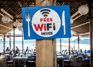 Нова кампања на Midnight Blizzard ги напаѓа корисниците на јавните Wi-Fi мрежи