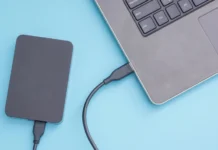 Microsoft од јануари ќе ги блокира надворешните дискови форматирани со ReFS во Windows