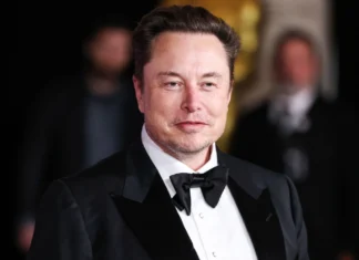 Елон Маск ветува по една SpaceX акција за секое дете во САД следната година
