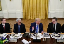 Трамп му го додели на Елон Маск Националниот медал за наука, највисокото научно признание во САД