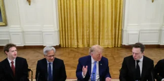 Трамп му го додели на Елон Маск Националниот медал за наука, највисокото научно признание во САД