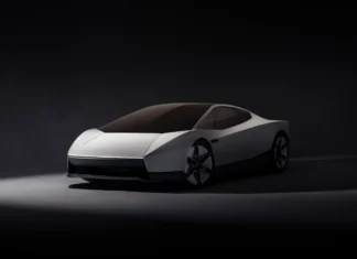 Tesla го претстави новиот Roadster со потисници од SpaceX, а производството е најавено за 2028