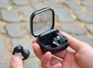 Samsung ги претстави Galaxy Buds On, своите први слушалки со штипка што не го затвораат увото