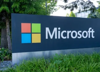 Microsoft им нуди доброволно заминување на околу 60.000 вработени, вклучително и на дел од раководителите